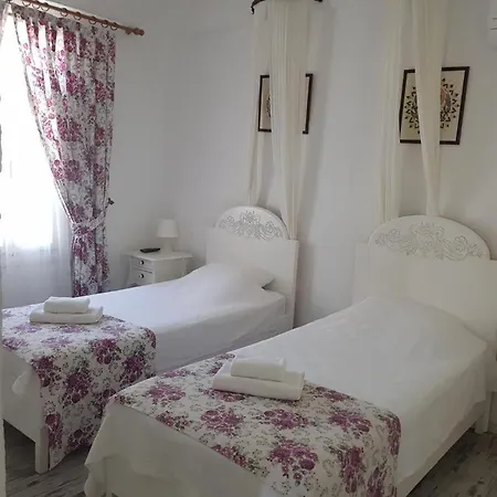 Aisem By Hire Alaçatı