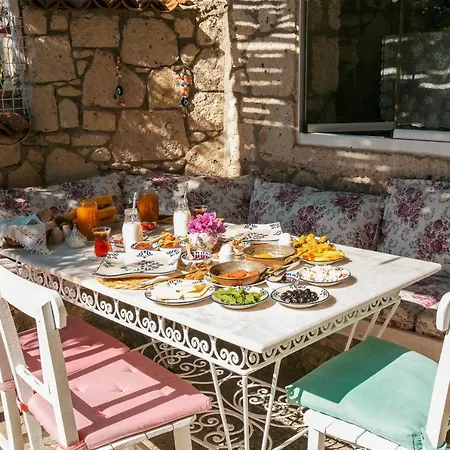 Aisem By Hire Alaçatı