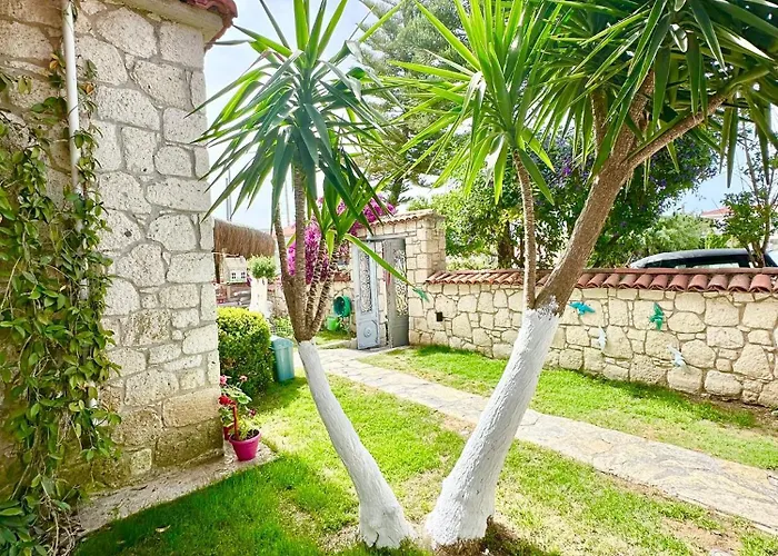 Aisem By Hire Hotel