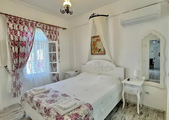 Aisem By Hire Hotel 2*