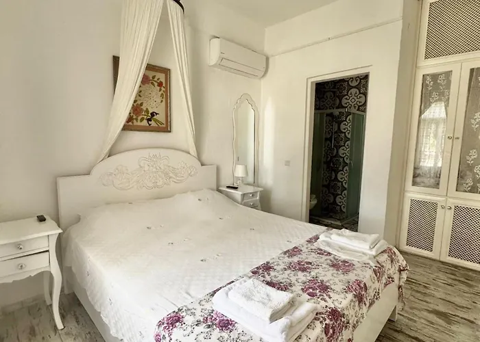 Hotel Aisem By Hire 2*