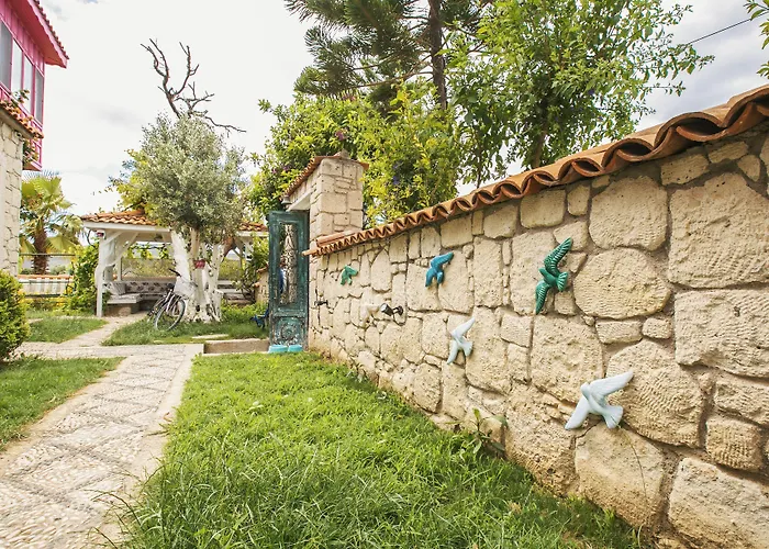 Aisem By Hire Hotel 2*