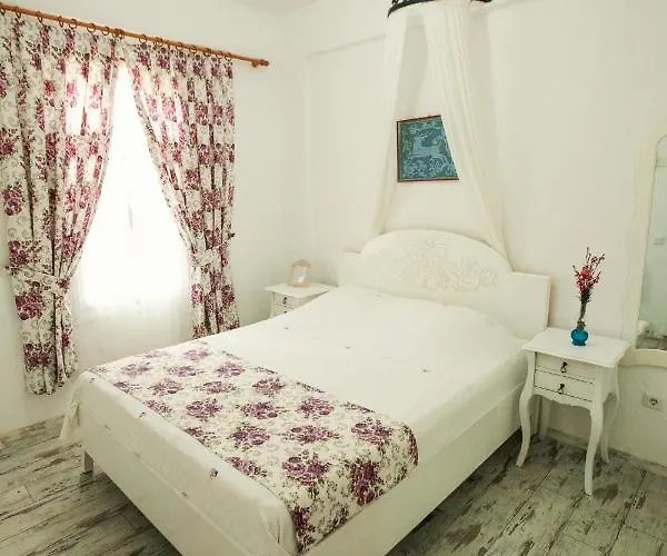 Aisem By Hire Hotel Alacati
