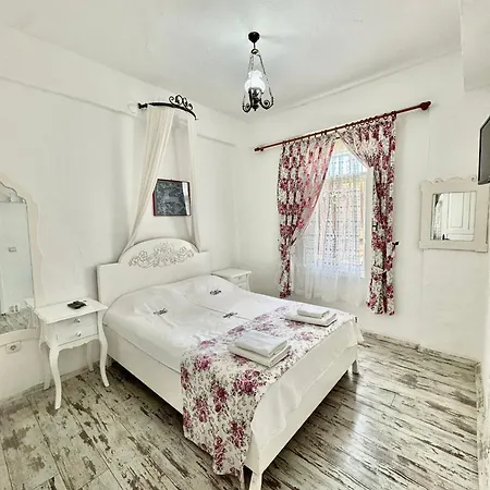 Aişem By Hire Otel 2*