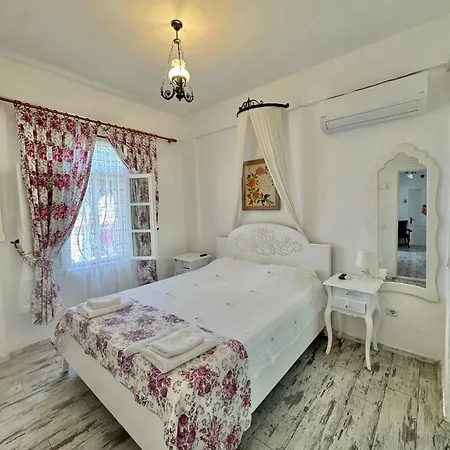 Aisem By Hire Hotel 2*