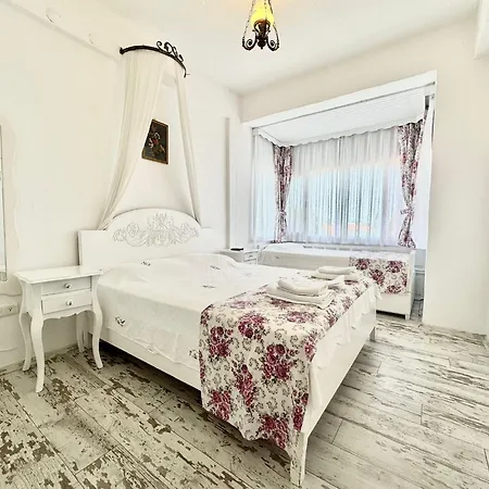 Aisem By Hire Hotel 2*