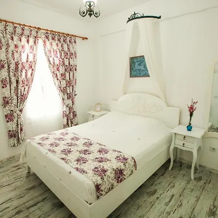 Aisem By Hire Hotel Alacati